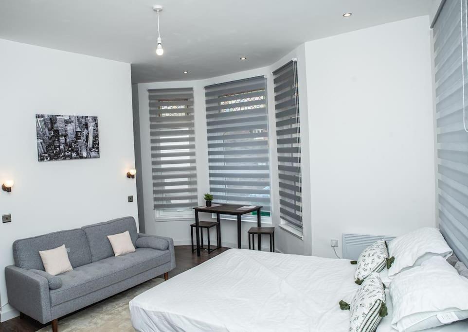 Aylesbury Apartment 1 With Free Parking Zewnętrze zdjęcie